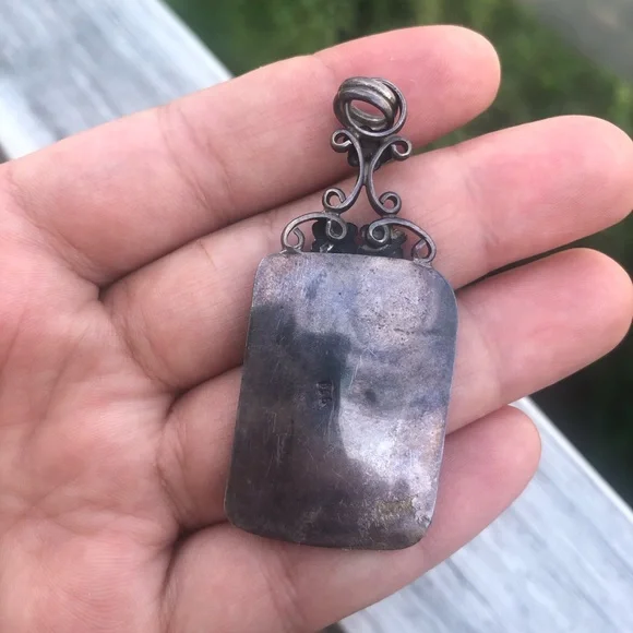 Vintage Sterling Silver Story Teller Pendant with Ornate Frame - Picture 5 of 9